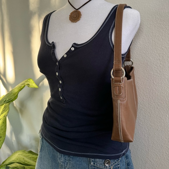 Read caption 🪷👢✨ - Picture 3 of 13